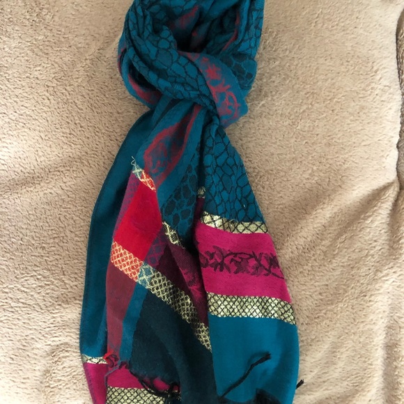 Embroidered Scarf - Picture 2 of 7